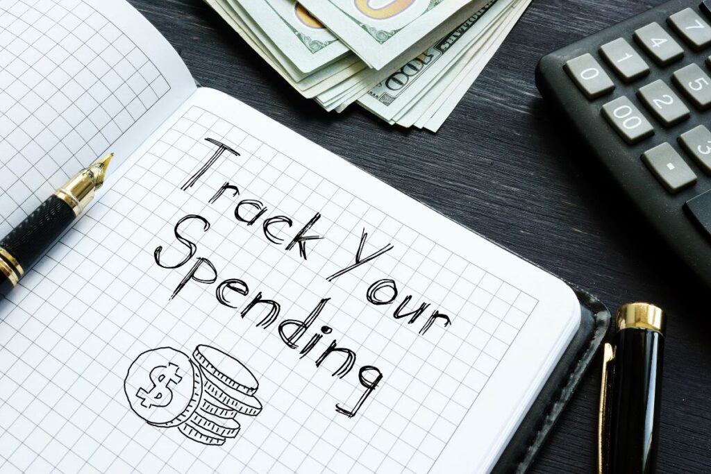 10 Tips to Create a Budget to Track Your Expenses Regularly